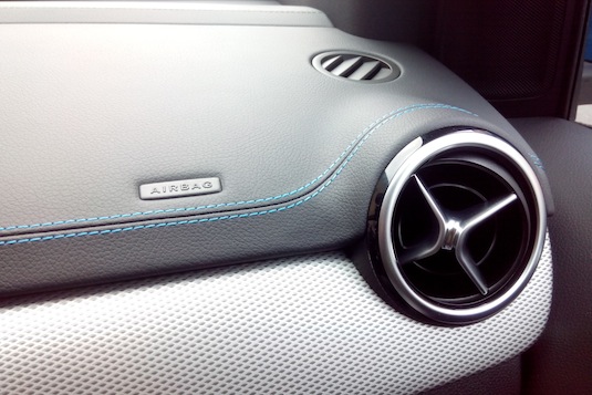 auto test elektromobilu Mercedes-Benz třídy B Electric Drive